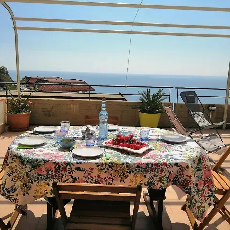 Sicily & Sun Taormina *