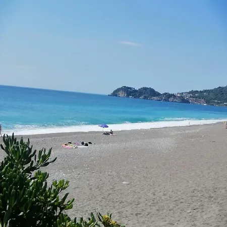 Sicily & Sun Taormina *